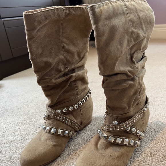 Aldo Boots - Size 38 - Picture 3 of 4